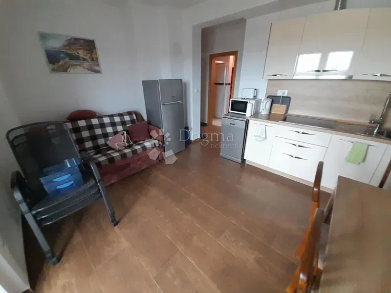 Appartamento Banjol, Rab, 95m2 – 2