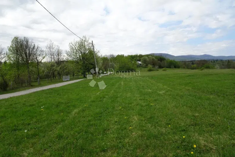 Föld Cerovnik, Josipdol, 2.314m2