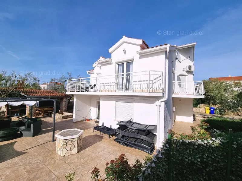 Krk area, modern house with a spacious garden and swimming pool, for sale! – 3