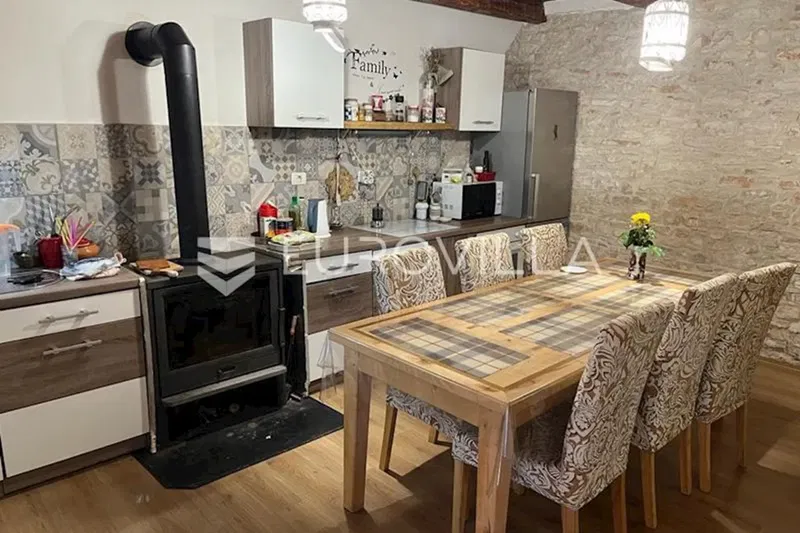 Istria, Juršići long term rent of a beautiful stone house with a spacious yard from 1.10 – 3