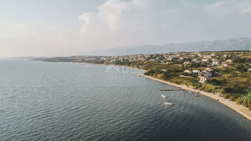 Land Rtina, Ražanac, 1.294m2 – 2