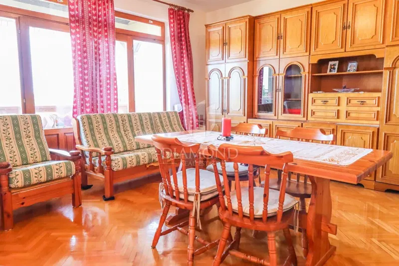 Brtonigla, detached house with a sea view! – 2