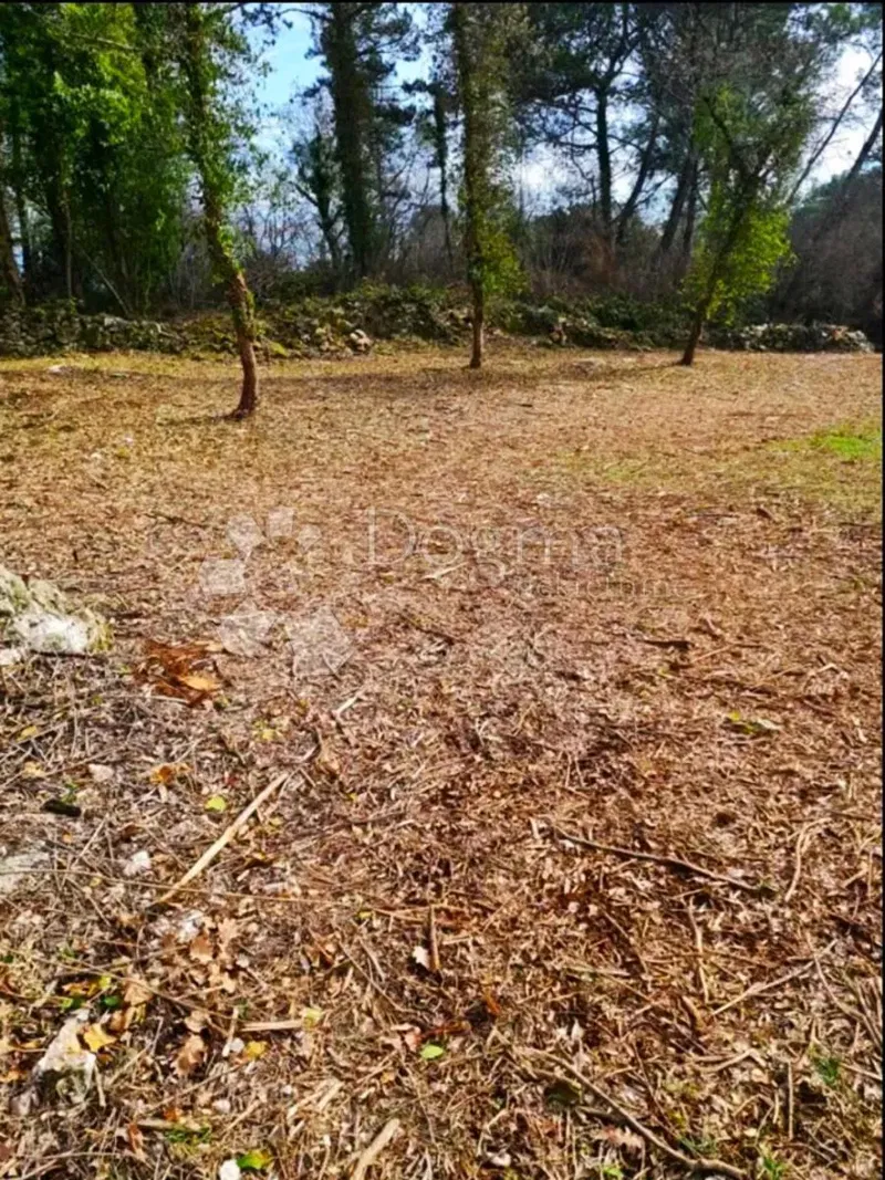 Terreno Marčana, 1.540m2 – 3