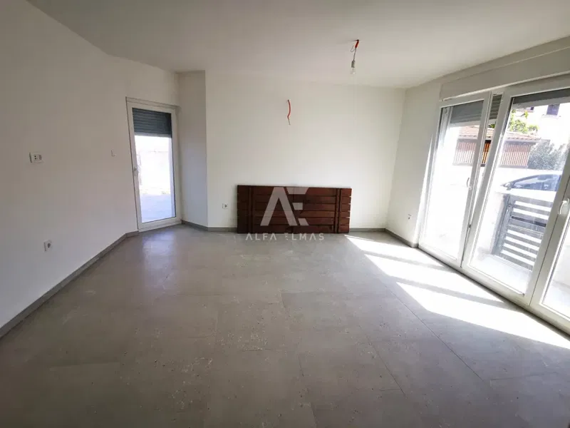 Apartment in Malinska with a garden and parking! ID 556 – 2