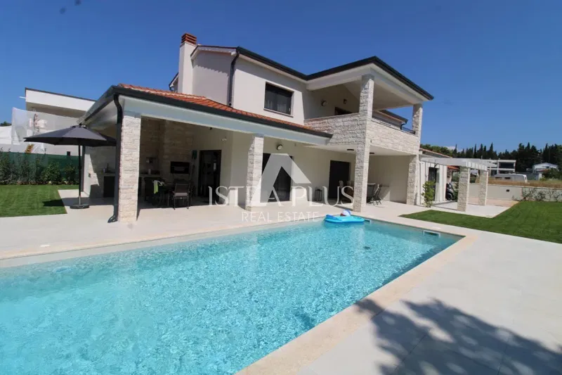 Luxury villa with pool, 2 km from the sea - Poreč – 2