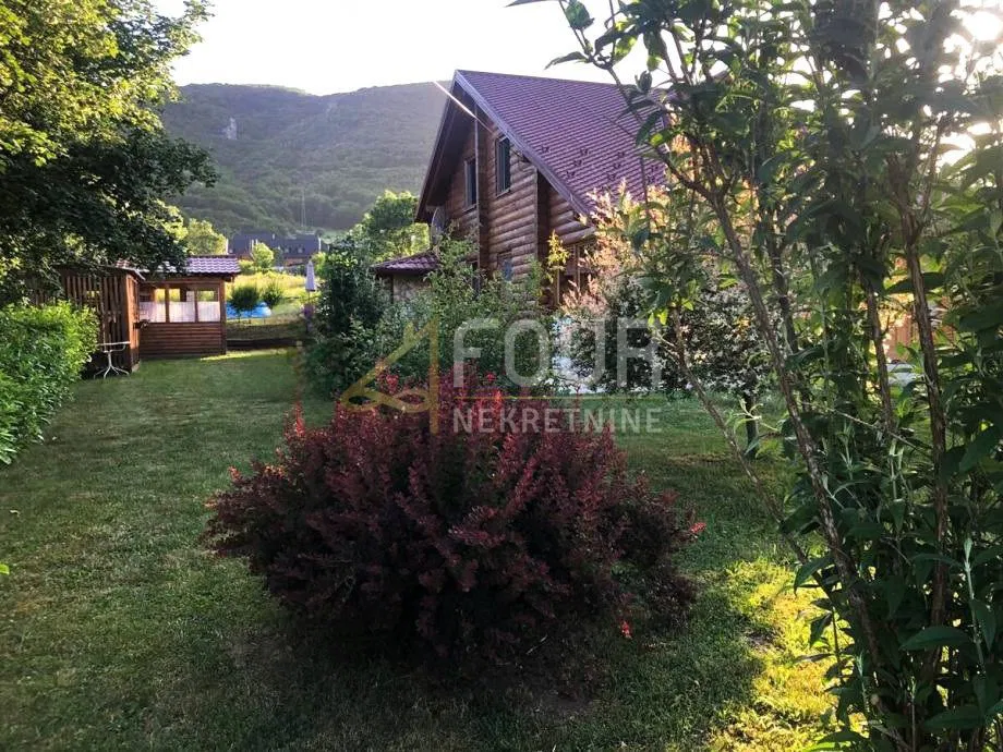 Haus Plitvička Jezera, 180m2