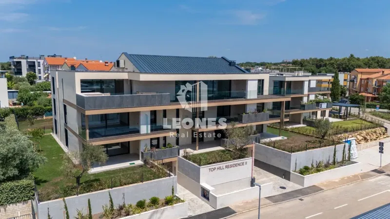 Apartment on the first floor with a view of the sea and an elevator in a new building in Novigrad – 3