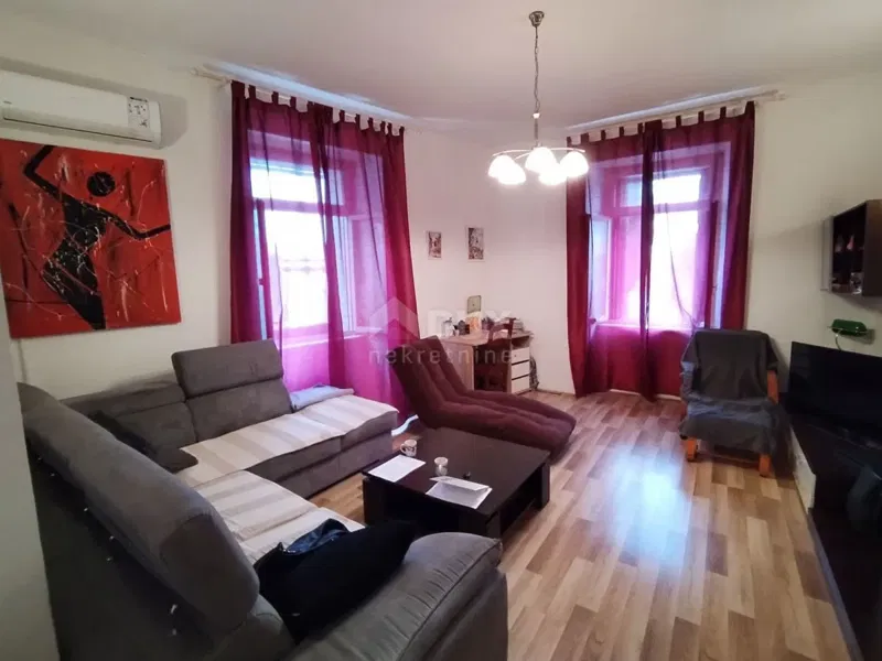 ISTRIA, PULA - Spazioso appartamento nel centro della città! – 2