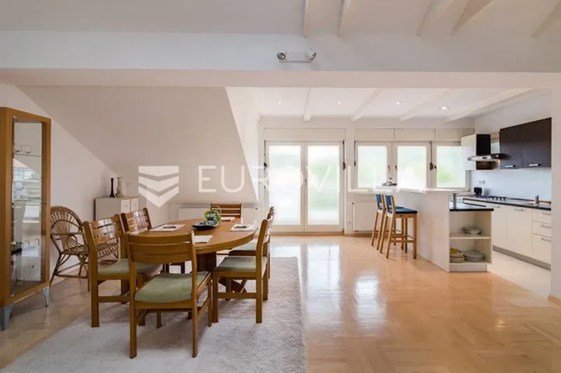 Kameniti stol, Remete, one bedroom apartment – 3