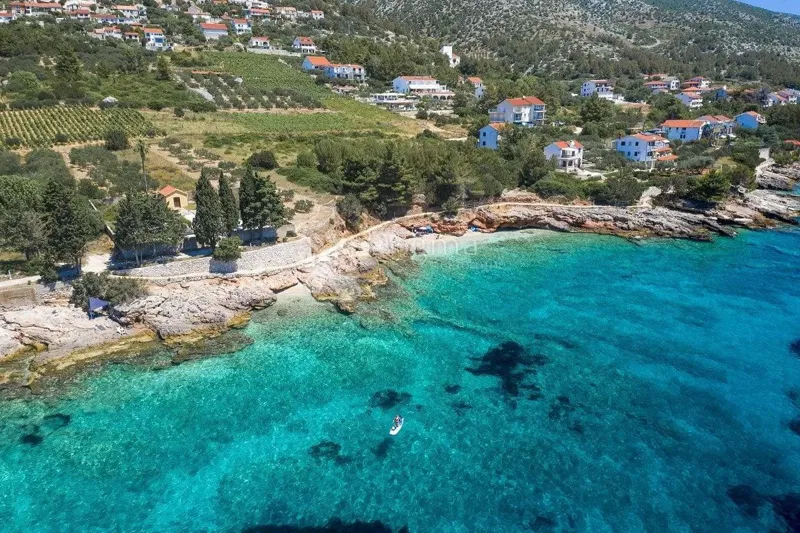 Terreno Zavala, Jelsa, 23.400m2 – 2