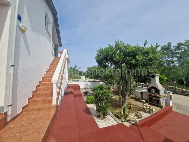 House Vir – 2