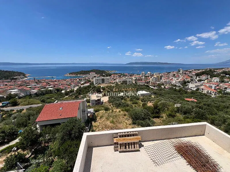 Apartment with pool and sea view above the center - Makarska – 2