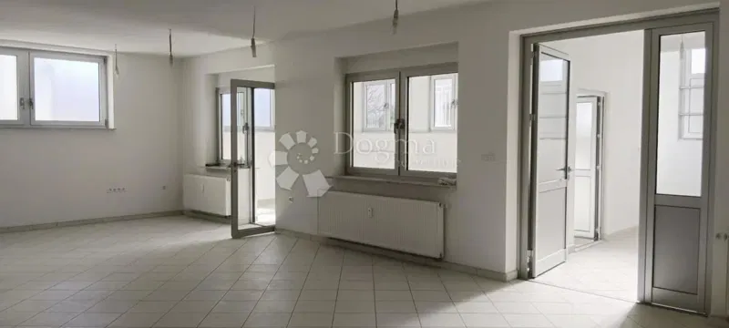 Business premise Špansko, Stenjevec, 268,95m2 – 2