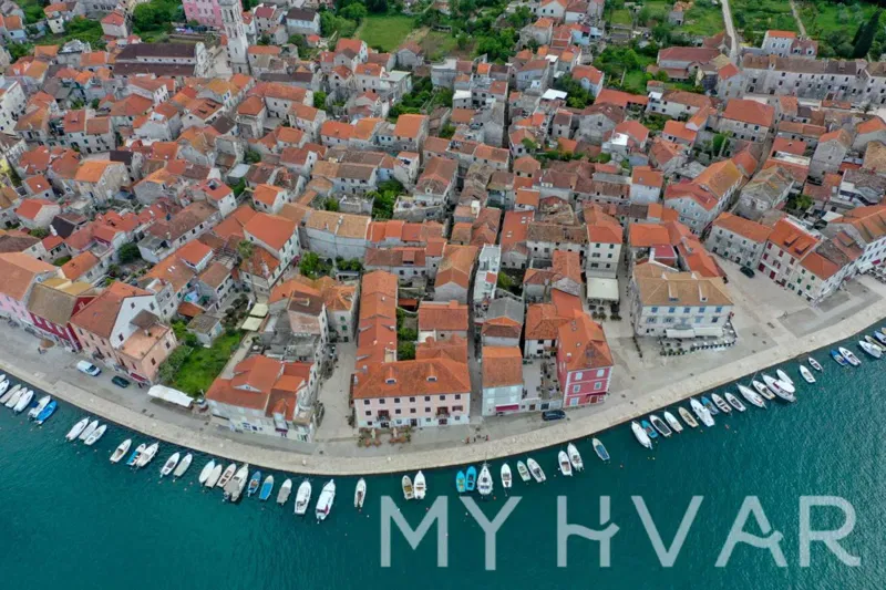 Stone House in Stari Grad Centre – 3