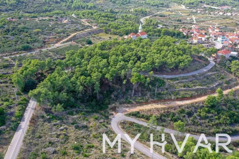 Construction Plots on Lučica in Jelsa – 3