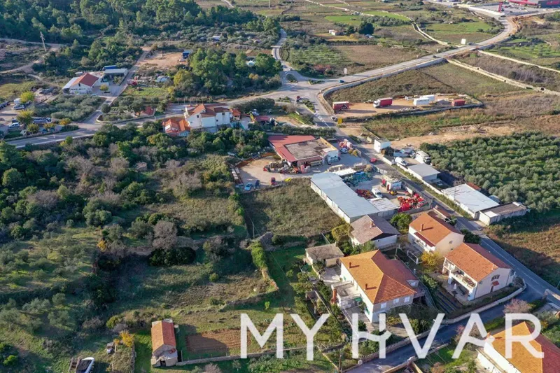 Building Land Vrisna – 3