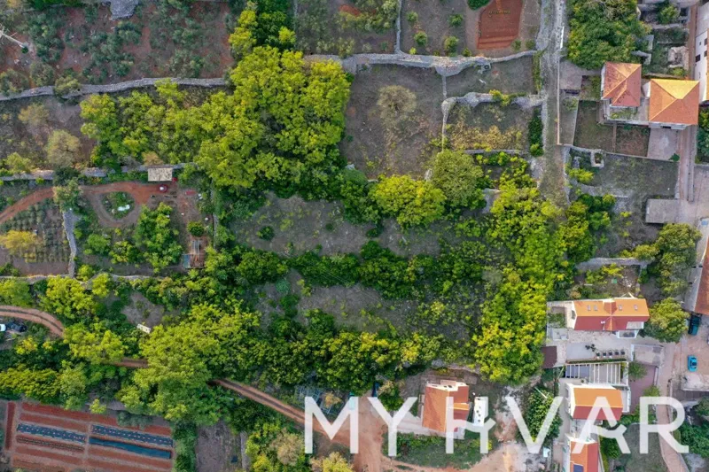 Terreno edificabile a Vrboska #4 – 3