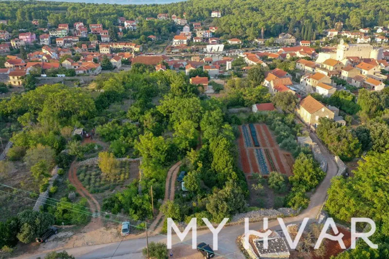 Terreno edificabile a Vrboska #4 – 2