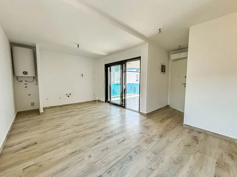 Umago, San Lorenzo, Trilocale al primo piano! – 3