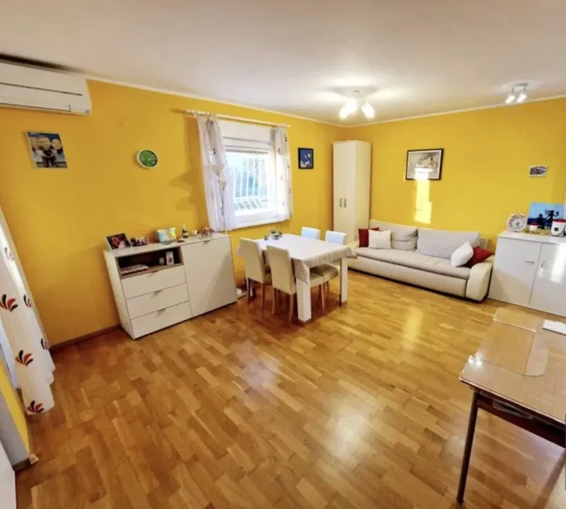 Lakás Pula – 2