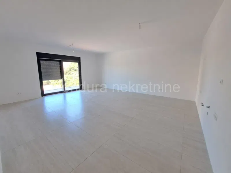 Privlaka, center - 2-bedroom apartment, 200 m from the sea – 2