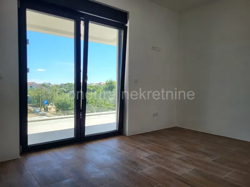 Privlaka, center - 2-bedroom apartment, 200 m from the sea – 3