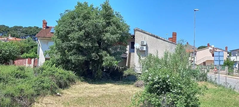 Istria, Pula suburb, house with yard, 110m2 – 2