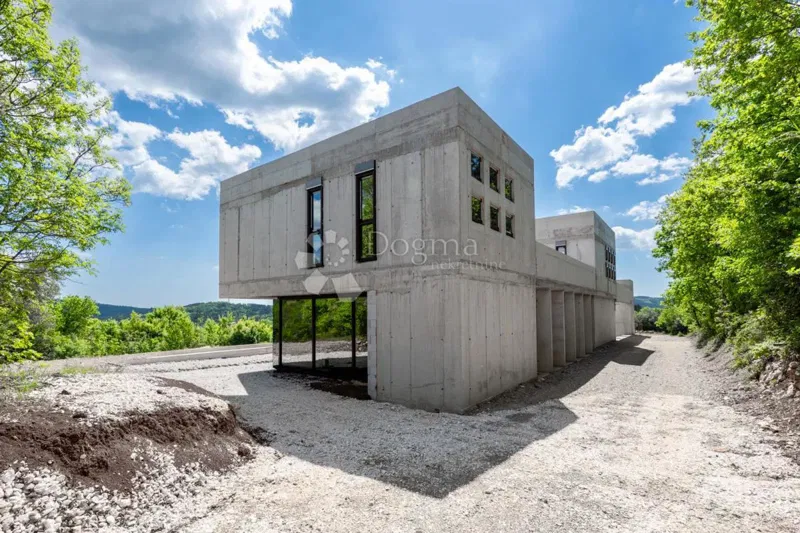 Dom Sovinjak, Buzet, 380m2 – 2