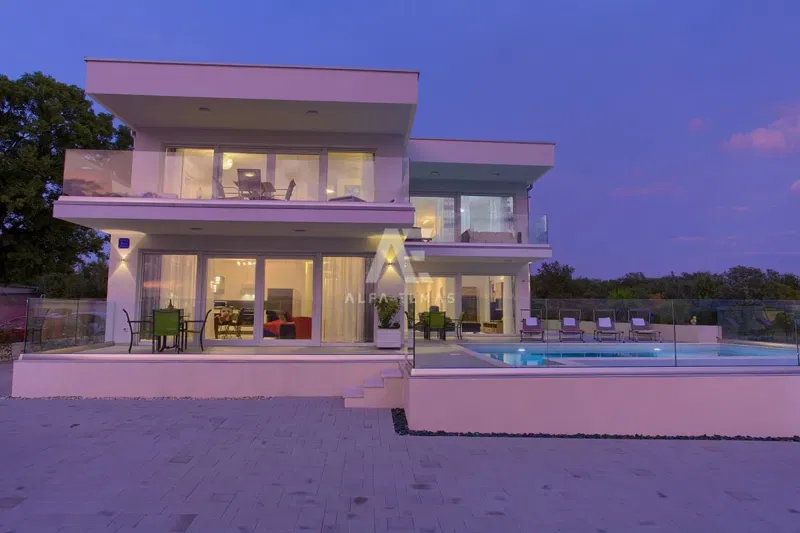 Krk, surroundings, sale of a modern house with four apartments and a swimming pool! ID 568 – 3