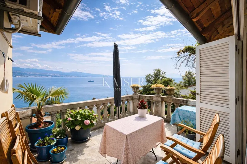OPATIJA — Entire villa floor with open sea views and attic potential – 2