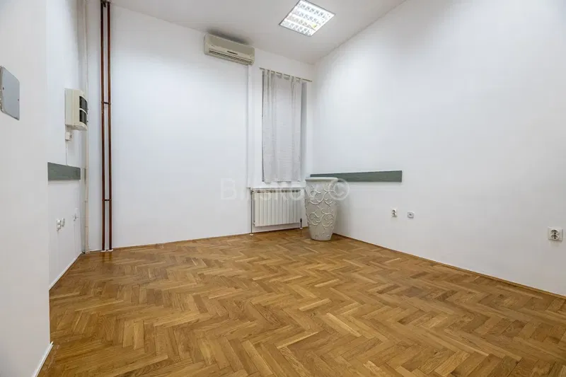 For sale, Trešnjevka south, Knežija, business premises – 3