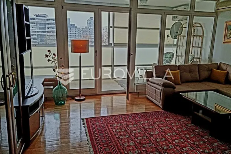 Zagreb, Miramarska, furnished one-room apartment 70.19 m2 – 3