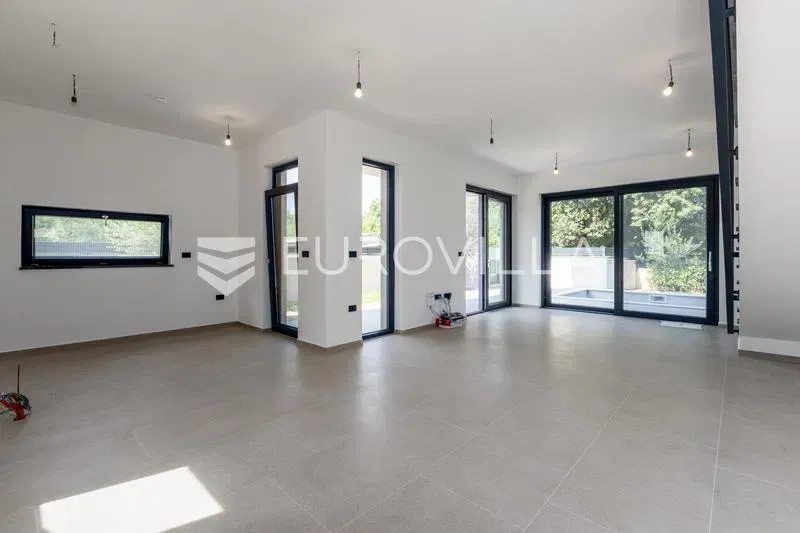 Medulin - quality and modern duplex house B, with heated pool 30 m² and garage, 146 m² – 3