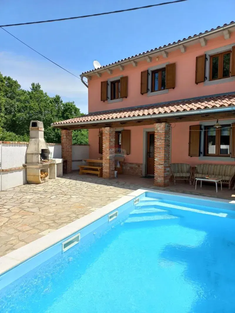 Istria, Barban area, renovated stone house with swimming pool – 2