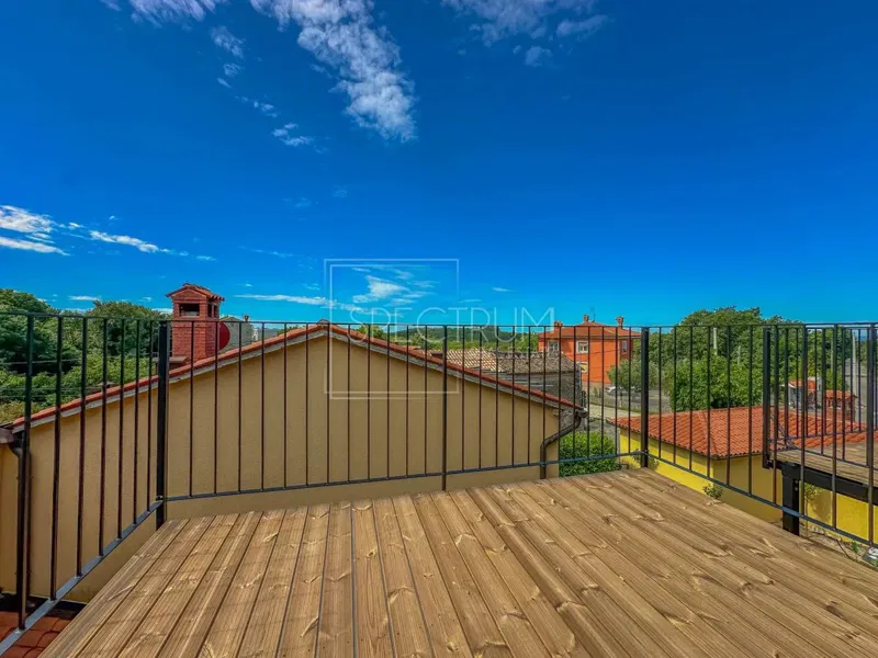 Buje surroundings, renovated apartment with a view – 3