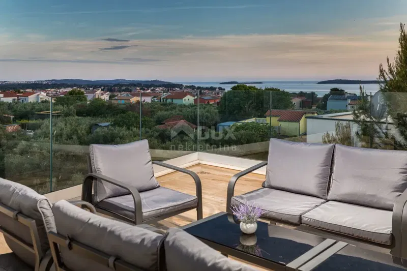 Istria, Fažana, house, 360 m2, swimming pool, sea view – 2