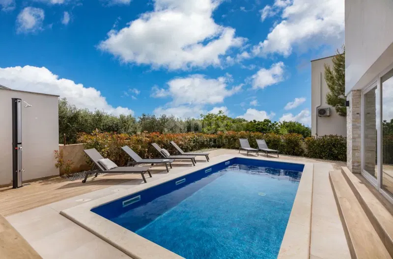 Istria, Fažana, house, 360 m2, swimming pool, sea view – 3