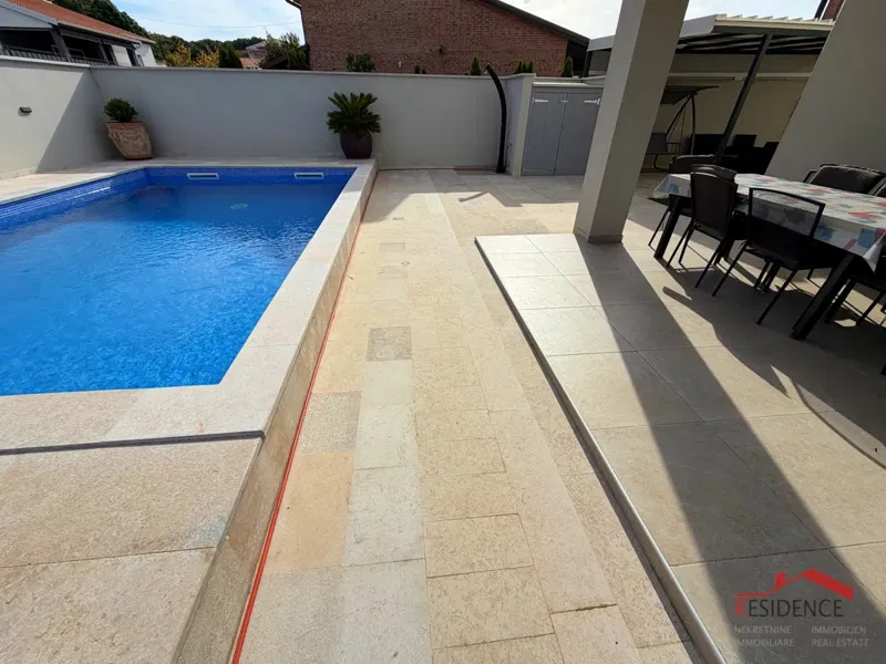 Pomer, nuova villa con piscina vicino al mare e ad Aci Marina Pomer – 3