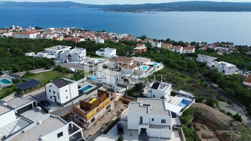 CRIKVENICA - novogradnja z bazenom – 2