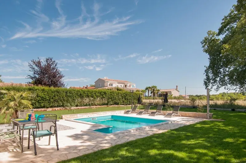 Casa Tinjan – 3