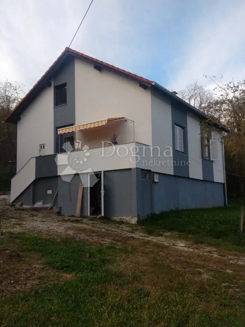 Obiteljska kuća u Topuskom