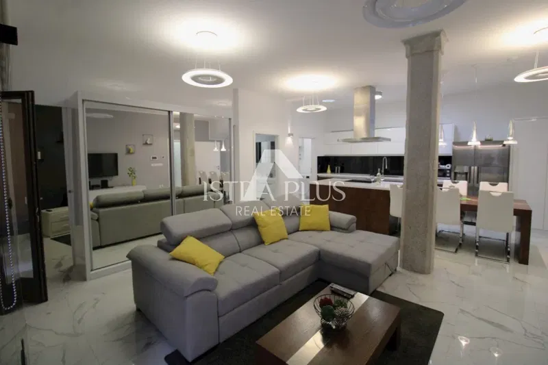 Istria, Poreč center - luxurious apartment on the ground floor with a yard!! – 3