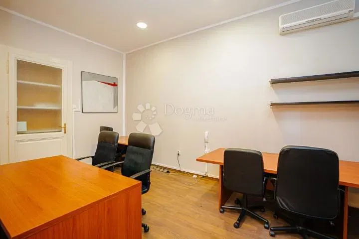Коммерческая Brajda, Rijeka, 35m2 – 2