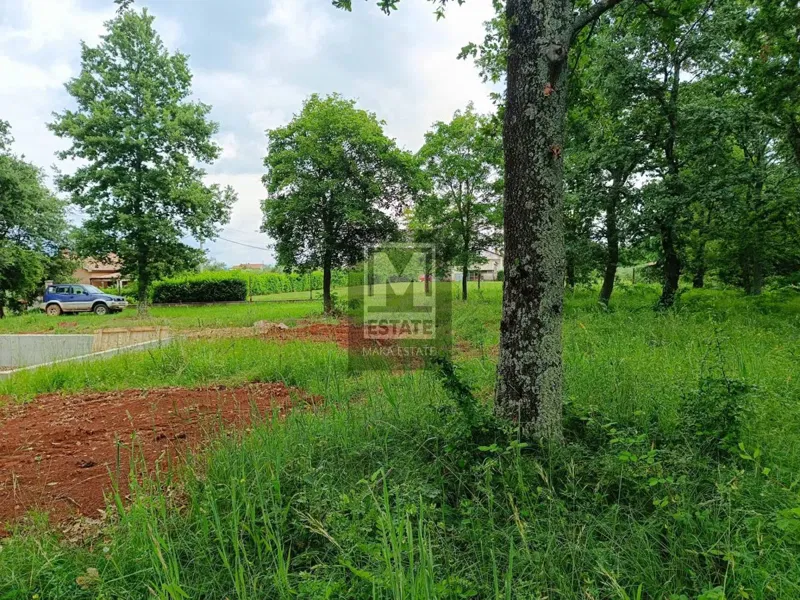 Poreč, surroundings, Combined land in a quiet location – 2