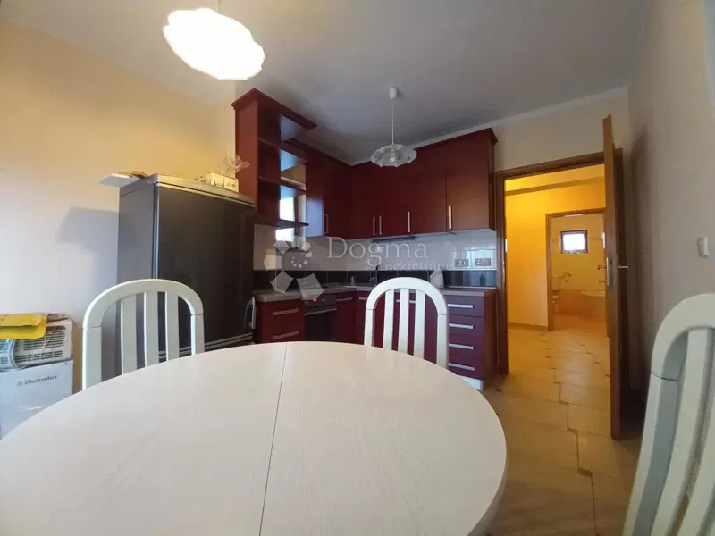 Casa Marinići, Viškovo, 215 m2 – 2