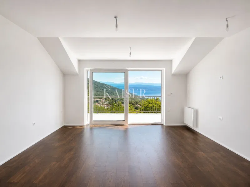 Lovran, Oprič — Új építésű felső szinti apartman nagy teraszokkal és tengeri kilátással – 2