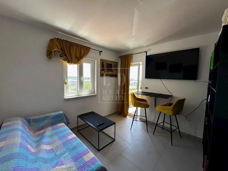 Apartment in Novigrad – 3
