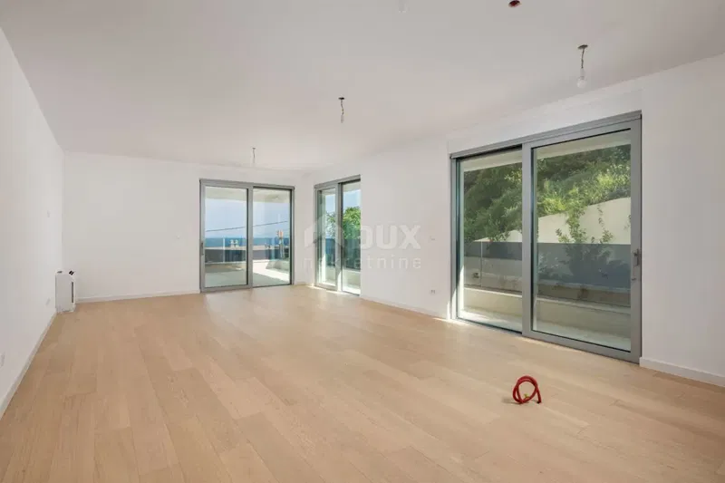 Opatija, centro, appartamento trilocale, edificio nuovo, 100 m2 – 3