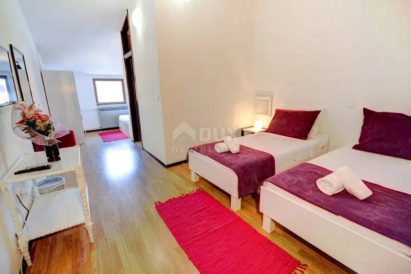 ISTRIA, PULA - Hotel in the city center with restaurant – 3