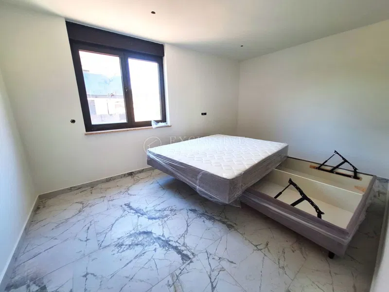 KRK - PRESTIŽAN DVOETAŽNI APARTMAN U NOVOGRADNJI – 3